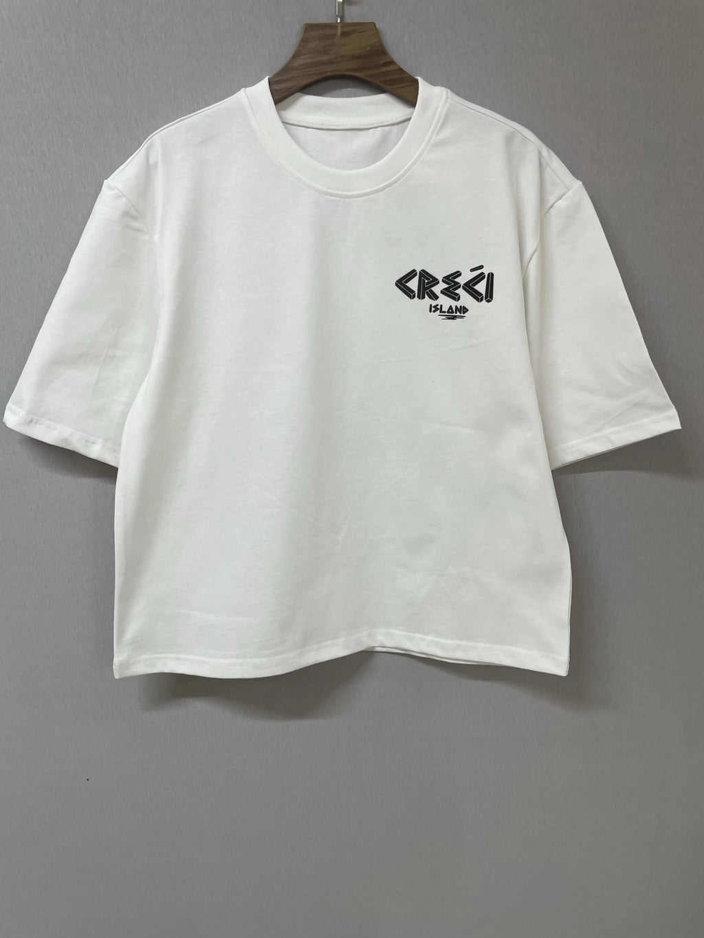 Creci Island Essentials Tee